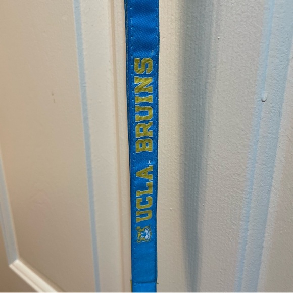 NWT UCLA Retro Joe Reversible Lanyard - Picture 4 of 6